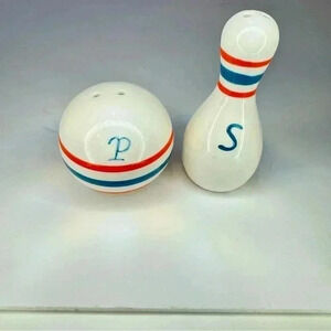 Vintage Bowling Ball And Pin Salt And Pepper Shaker Set